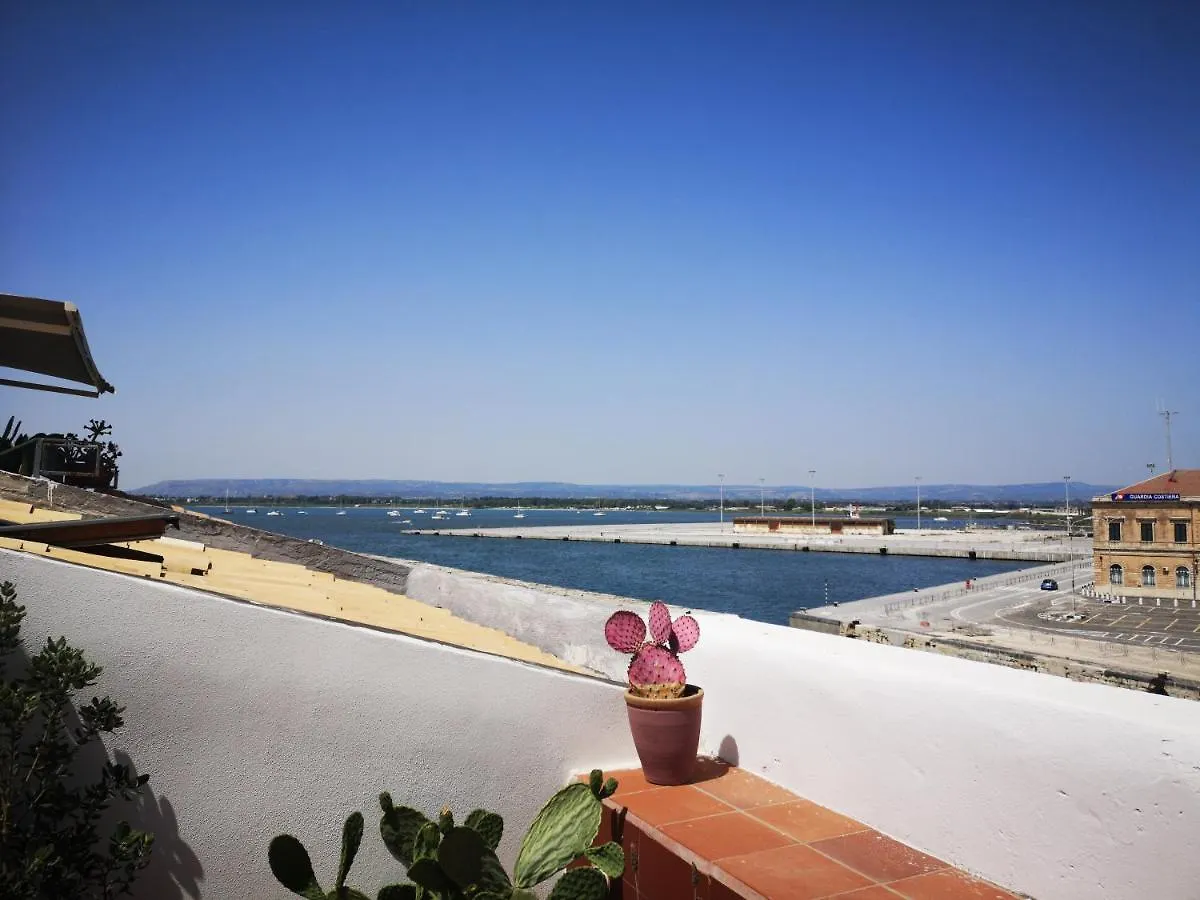 L'Approdo Delle Sirene Panzió Szirakúza 3*,  Olaszország