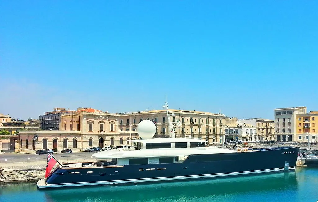 L'Approdo Delle Sirene Panzió Szirakúza