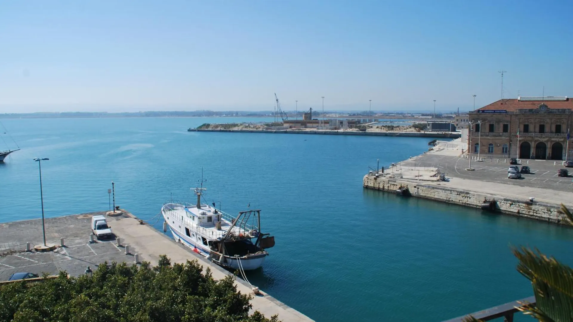 L'Approdo Delle Sirene Panzió Szirakúza 3*,