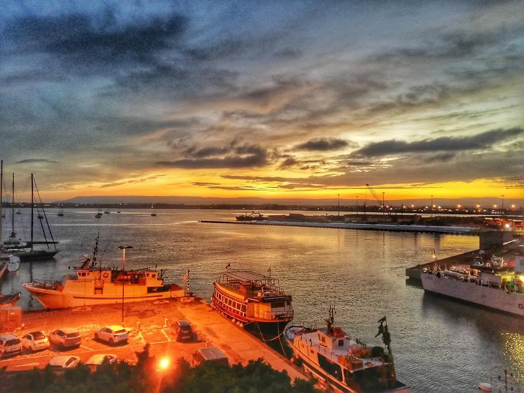 L'Approdo Delle Sirene Panzió Szirakúza
